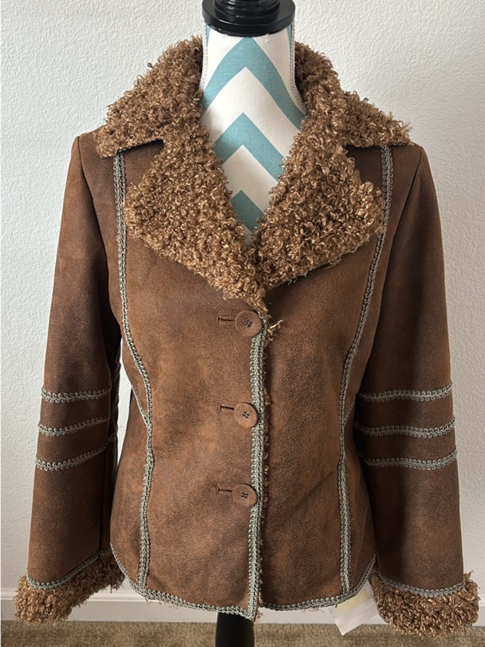 SCULLY Faux Leather Fur jacket women’s size Medium NWT